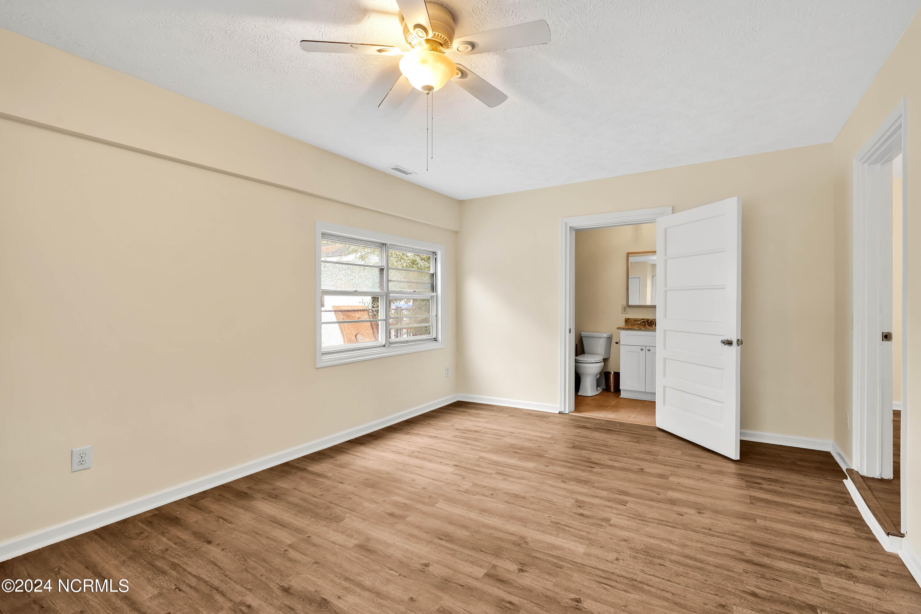338 Wallington Road Wilmington, NC 28409 - Photo 13 of 26 338WallingtonRoad-13