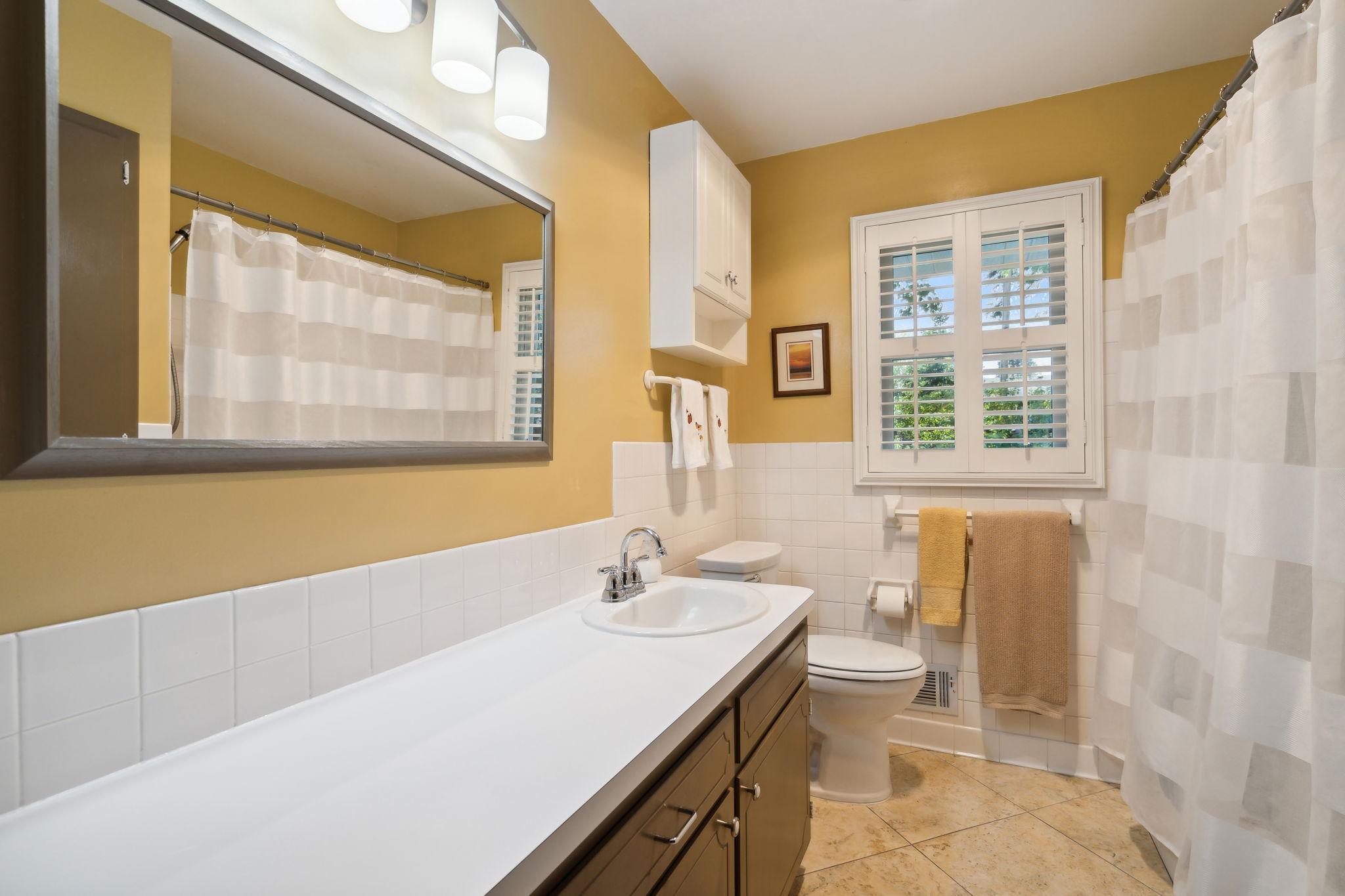 966 Cobb Road Shoreview, MN 55126 - Photo 11 of 31 Gallery Image 11