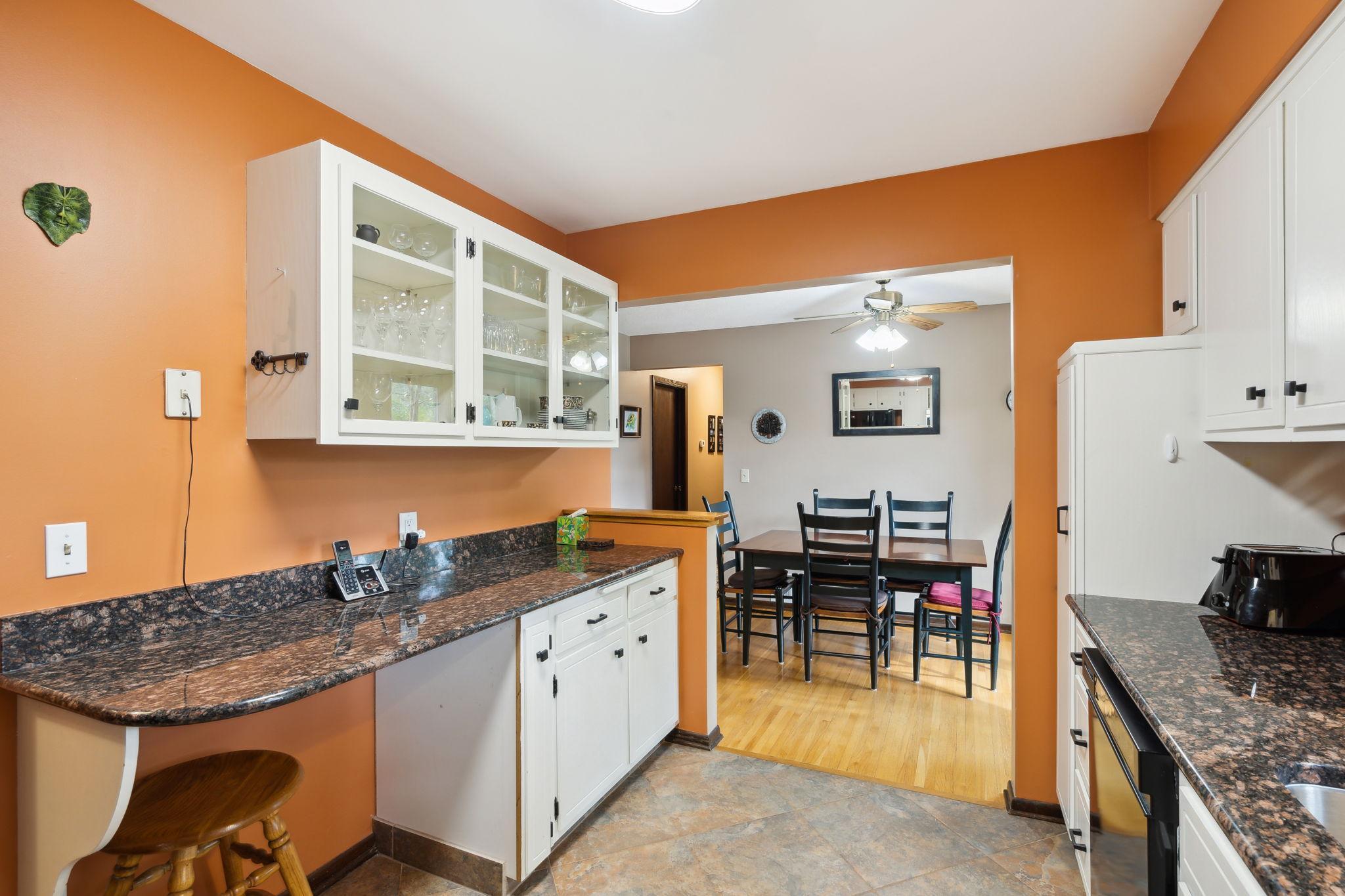 966 Cobb Road Shoreview, MN 55126 - Photo 6 of 31 Gallery Image 6