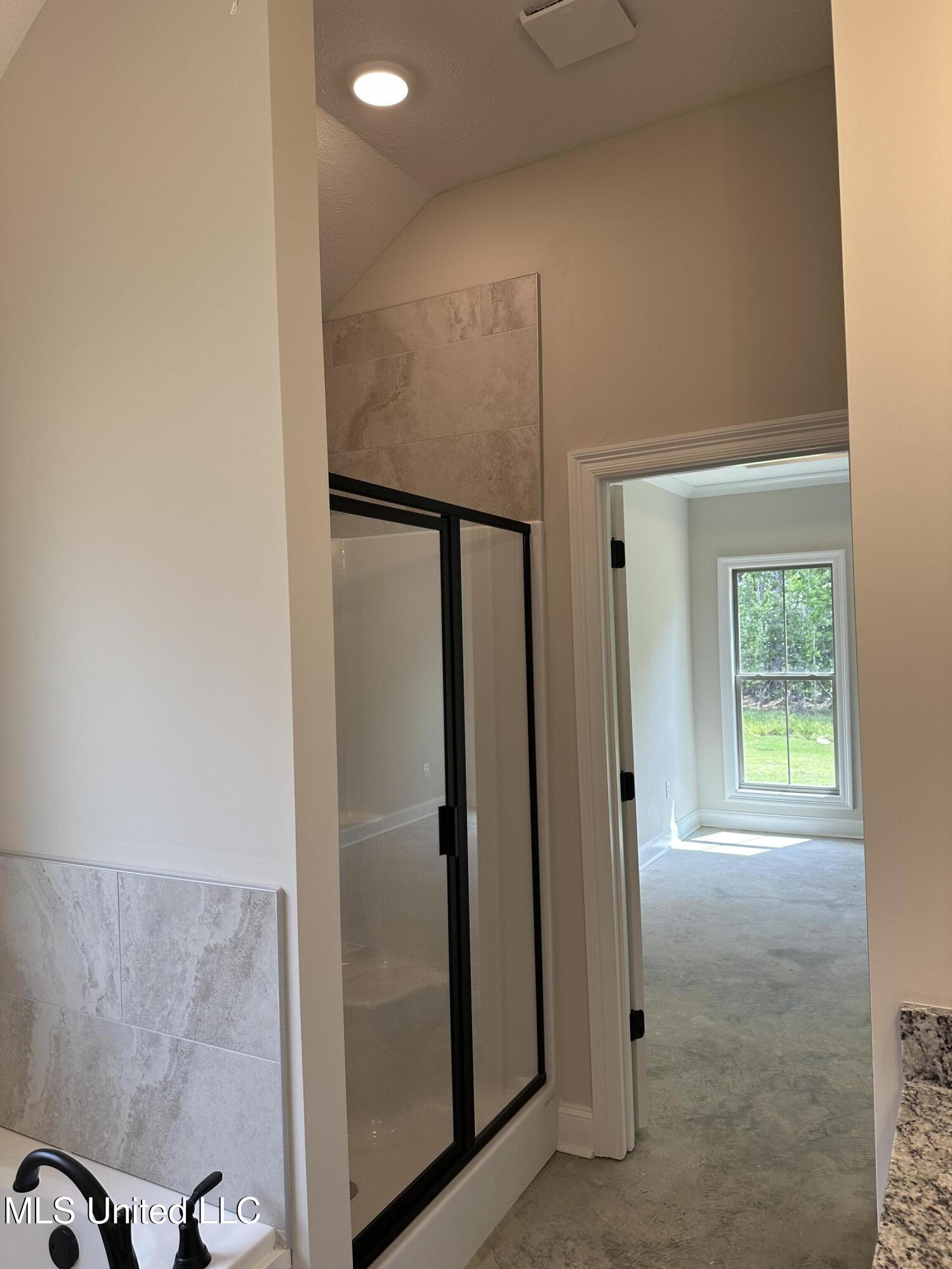 963 Riverside Lane Pearl, MS 39208 - Photo 9 of 14 IMG_1150