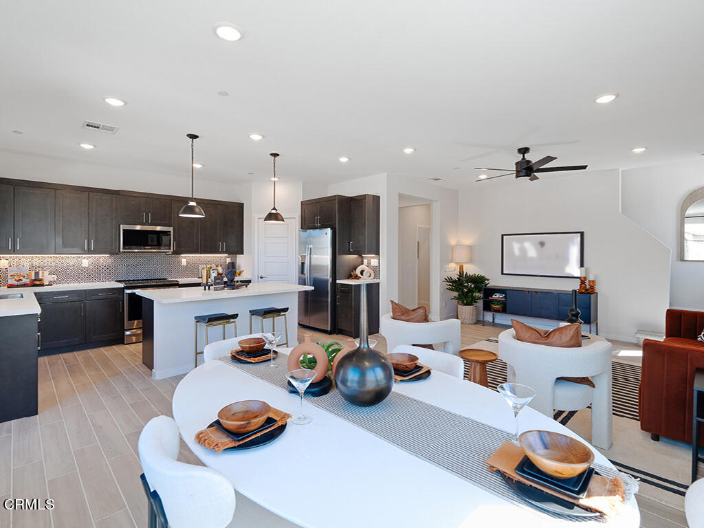 111 Yellow Birch Lane Piru, CA 93040 - Photo 2 of 24 Model Home