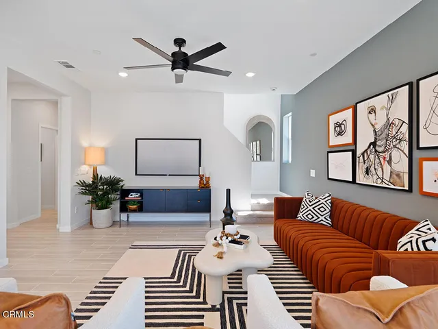 $624,990 | 111 Yellow Birch Lane, Piru, CA 93040