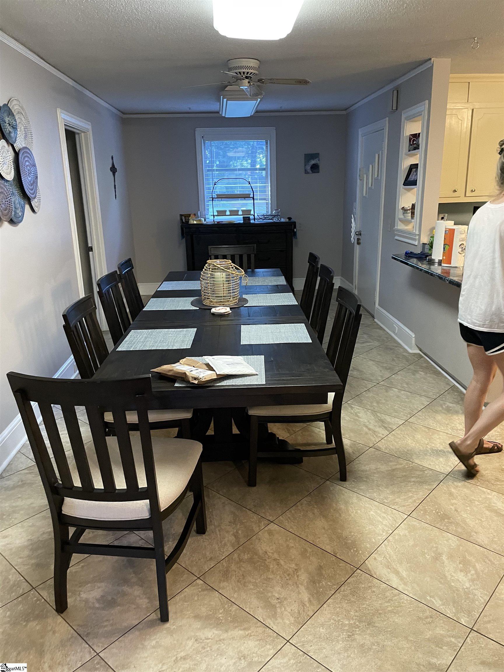 204 Ridgecrest Drive Greenville, SC 29609 - Photo 7 of 13 Gallery Image 7