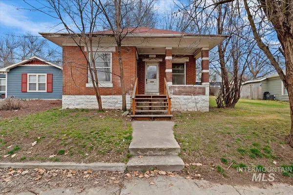 $450,000 | 2114 North 9th Street, Boise, ID 83702
