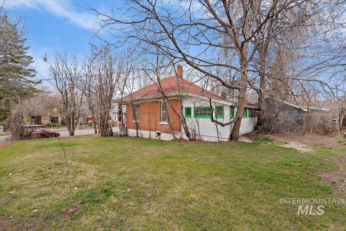 2114 North 9th Street Boise, ID 83702 - Photo 19 of 22 Nice size lot - perfect for expansion.