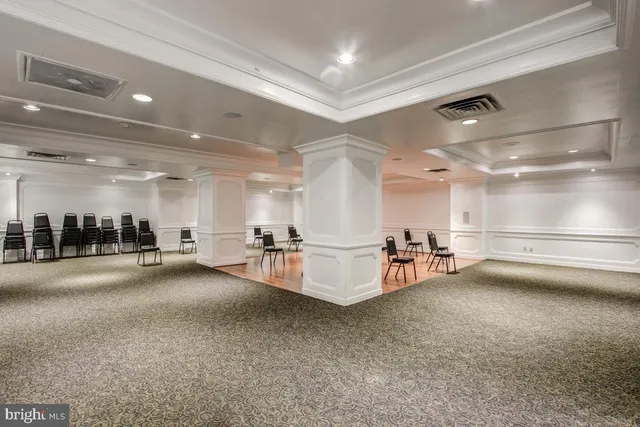 $400,000 | 5225 Pooks Hill Road, Unit 1412N, Bethesda, MD 20814