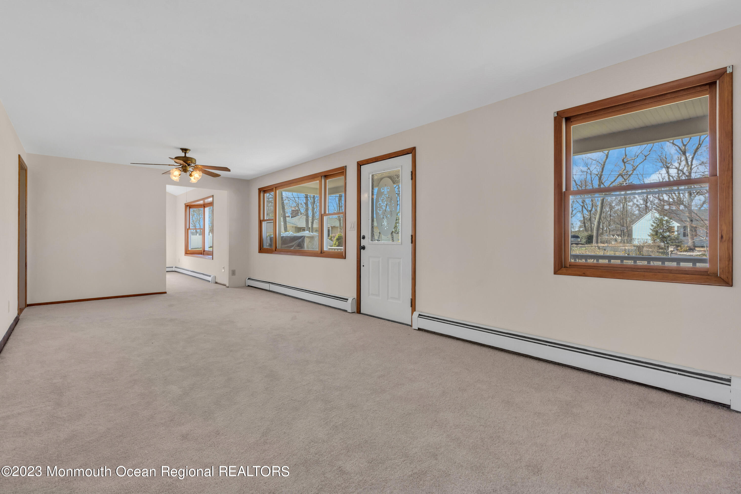 26 Hemlock Road Howell, NJ 07731 - Photo 12 of 49 017_dsc09316
