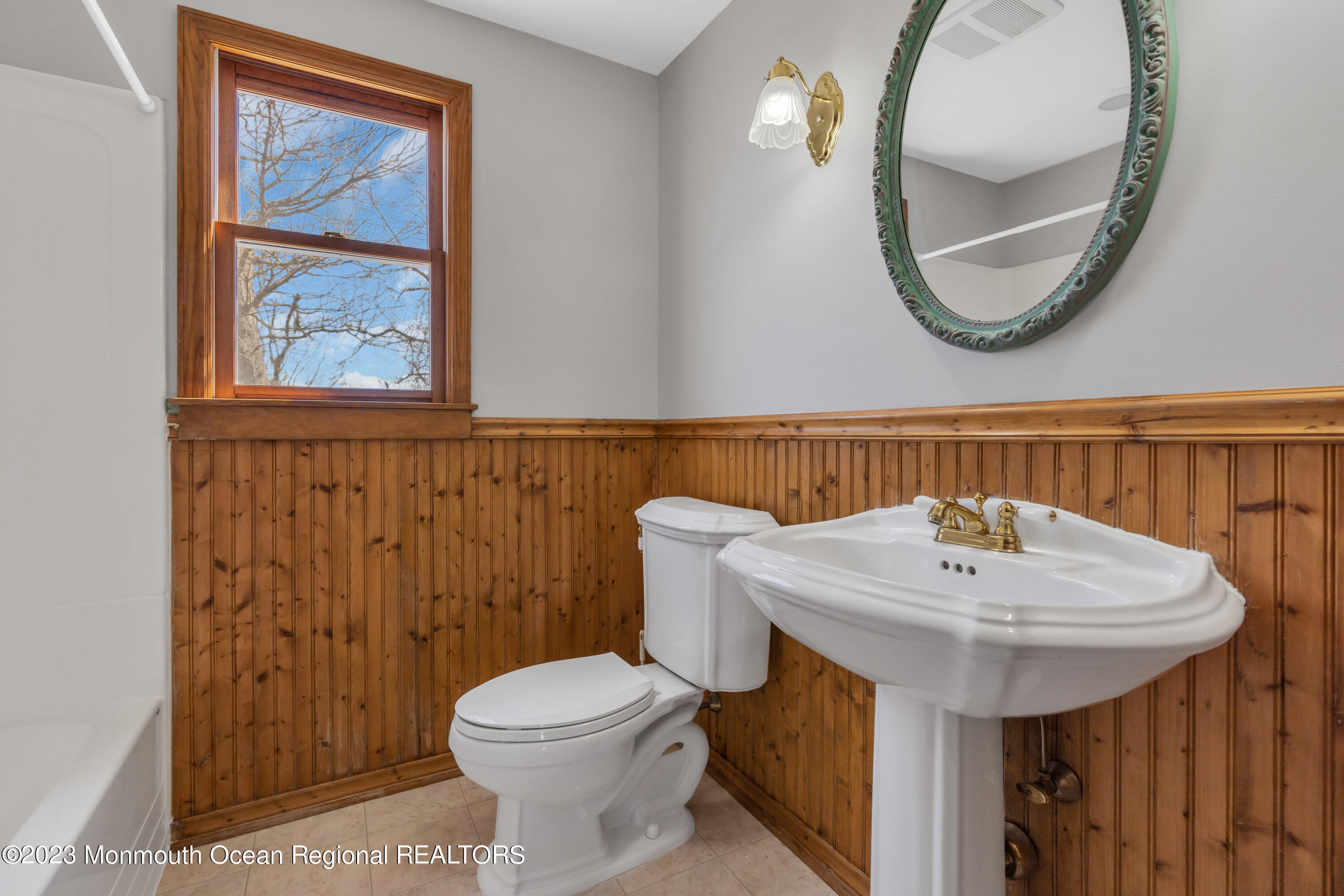 26 Hemlock Road Howell, NJ 07731 - Photo 19 of 49 018_dsc09321