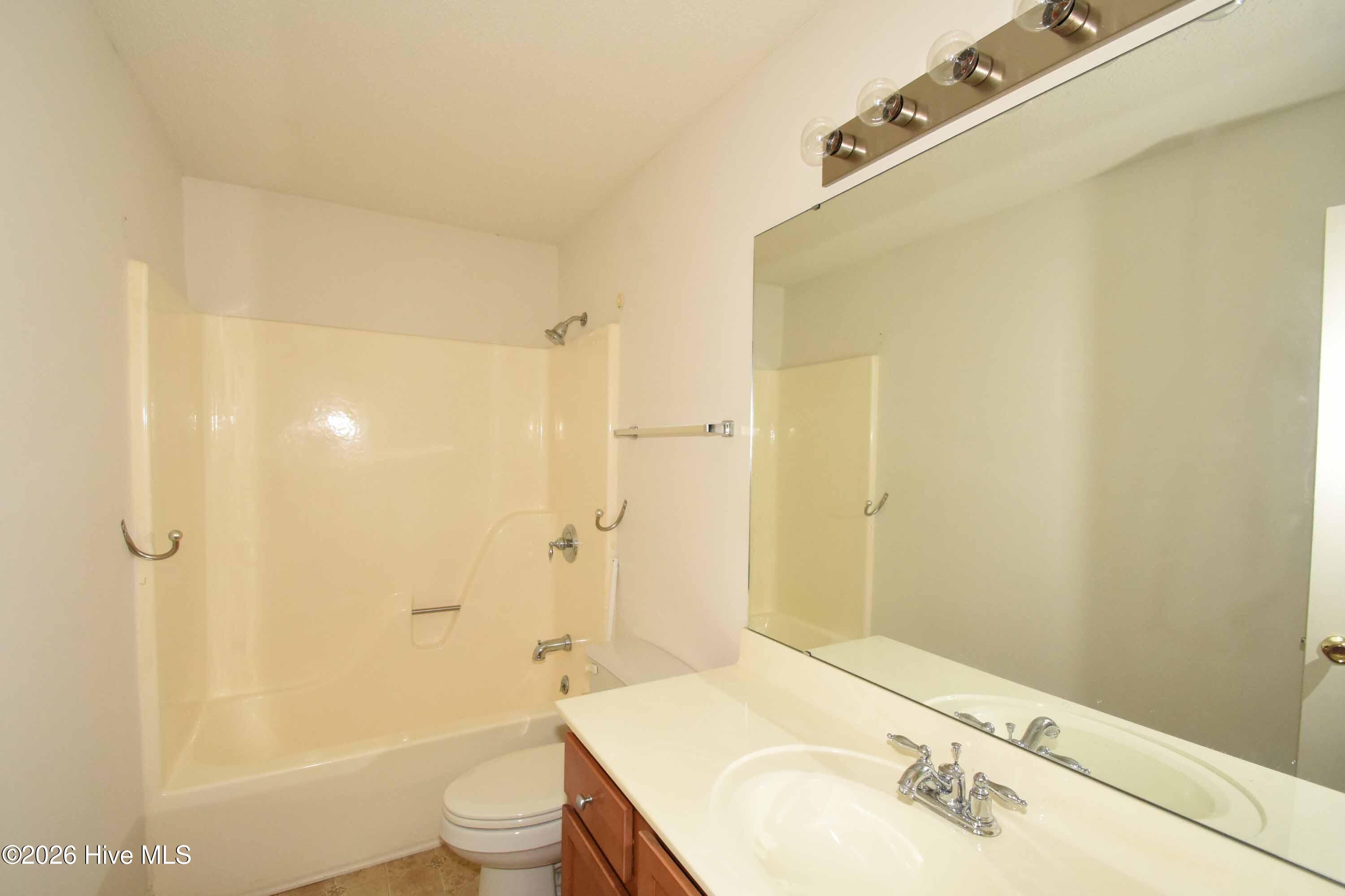 1829 Quail Ridge Road, Unit K Greenville, NC 27858 - Photo 10 of 23