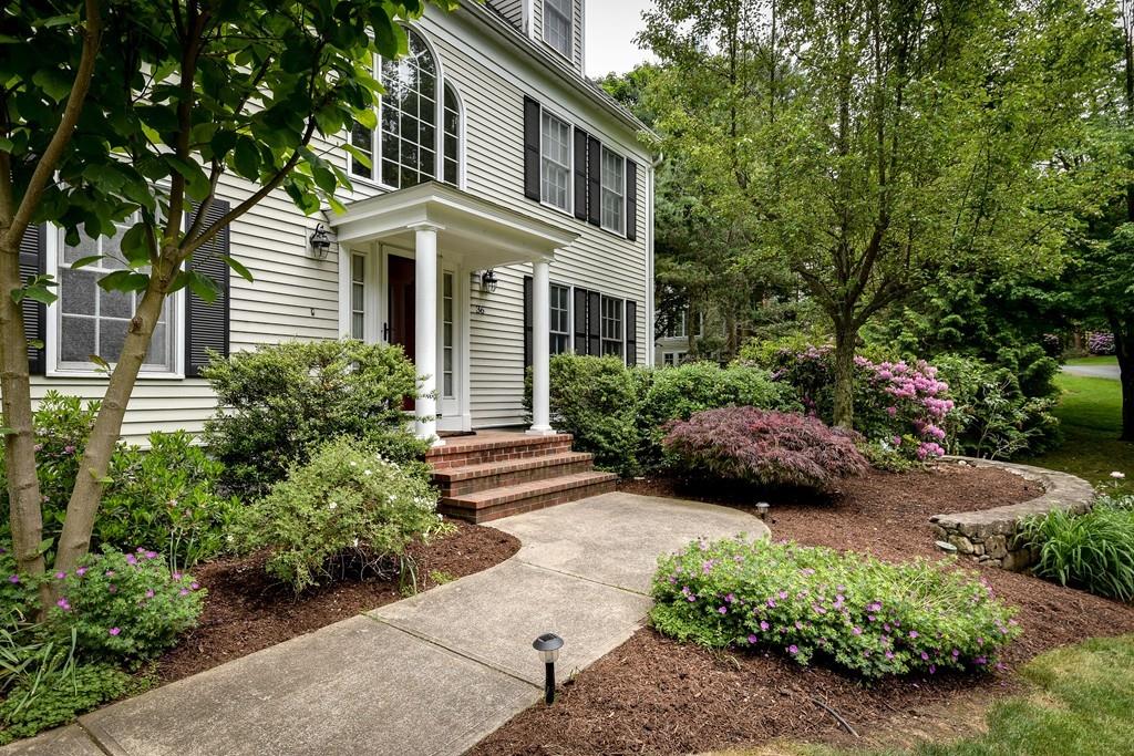 36 Draper Road Dover, MA 02030 - Photo 1 of 35 Gallery Image 1