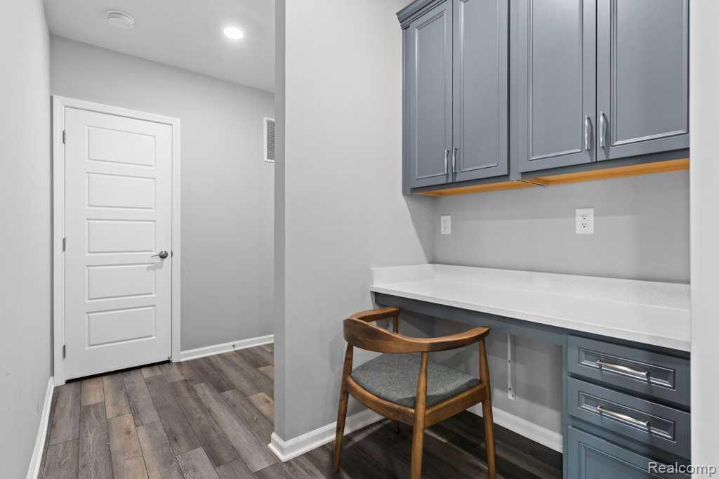 735 Risdon Trail North Saline, MI 48176 - Photo 24 of 98