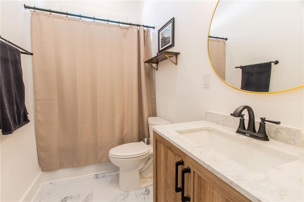 131 Conerty Road Chicora, PA 16025 - Photo 27 of 35 2nd Full Bath on the Main Floor