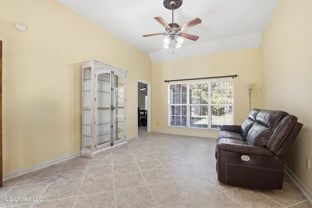 $455,000 | 10988 West Commerce Street, Hernando, MS 38632