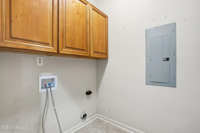 $455,000 | 10988 West Commerce Street, Hernando, MS 38632