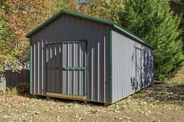 $455,000 | 10988 West Commerce Street, Hernando, MS 38632