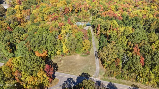 $455,000 | 10988 West Commerce Street, Hernando, MS 38632