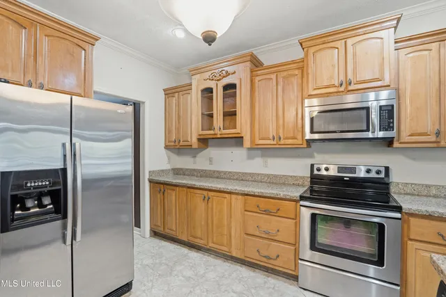 $455,000 | 10988 West Commerce Street, Hernando, MS 38632