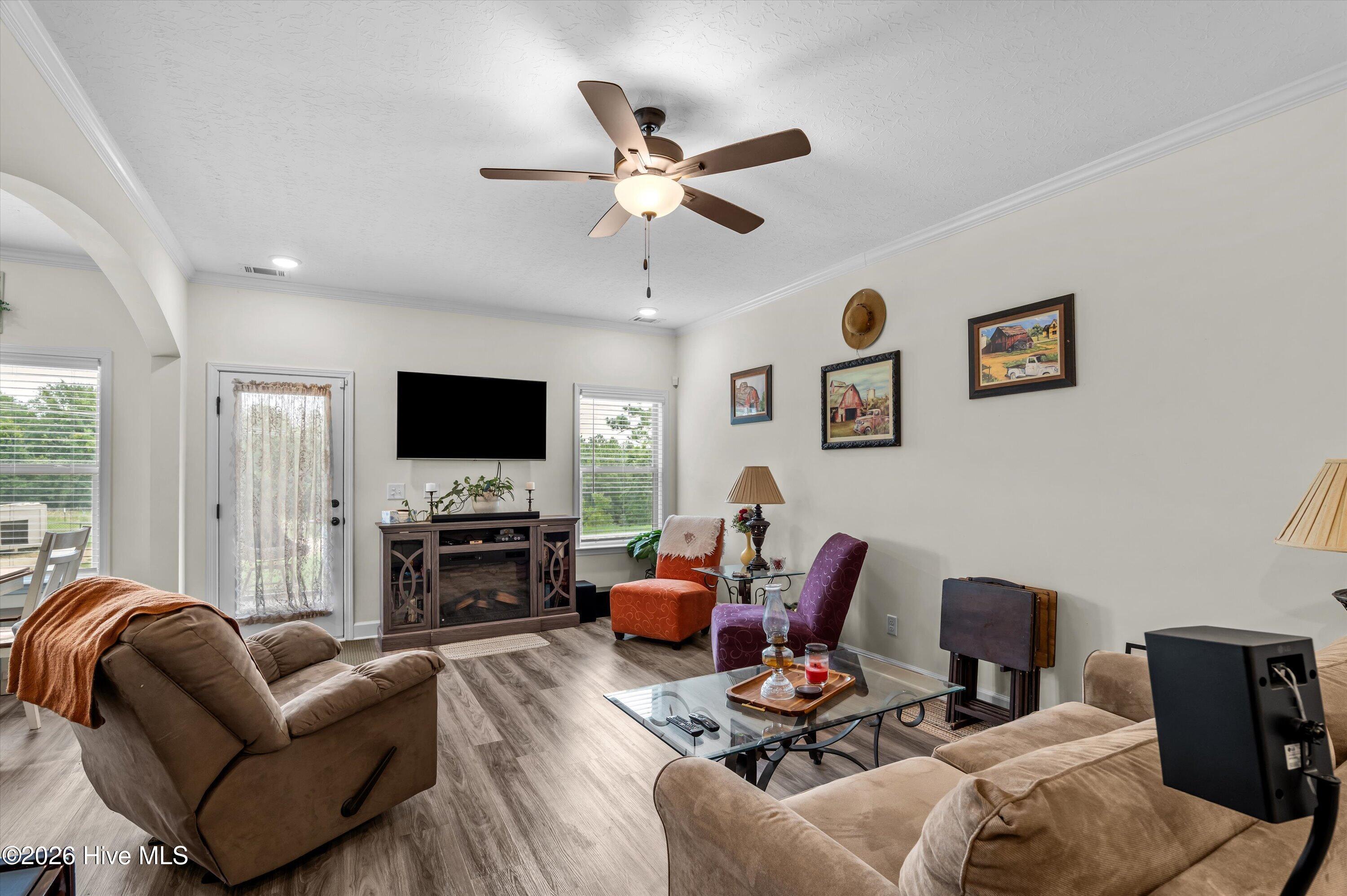 885 Inlet Surf Way Warrenville, SC 29851 - Photo 32 of 34 Great Room
