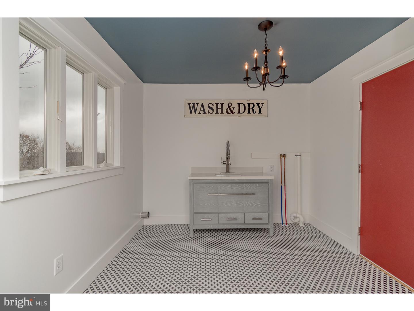 515 Summit Lane Riegelsville, PA 18077 - Photo 12 of 25 Gallery Image 12