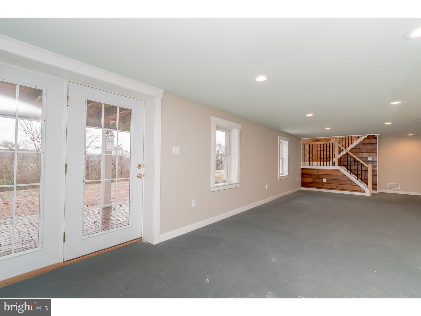 515 Summit Lane Riegelsville, PA 18077 - Photo 23 of 25 Gallery Image 23