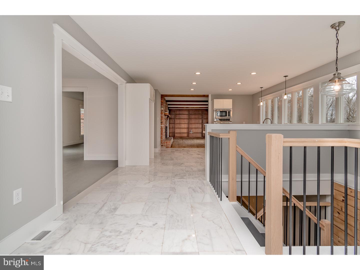 515 Summit Lane Riegelsville, PA 18077 - Photo 6 of 25 Gallery Image 6