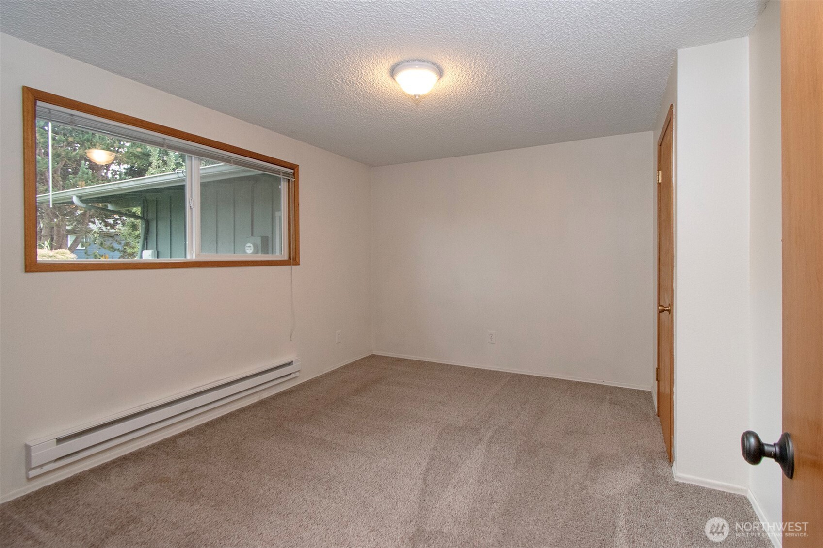 241 Bay View Street Sequim, WA 98382 - Photo 15 of 33