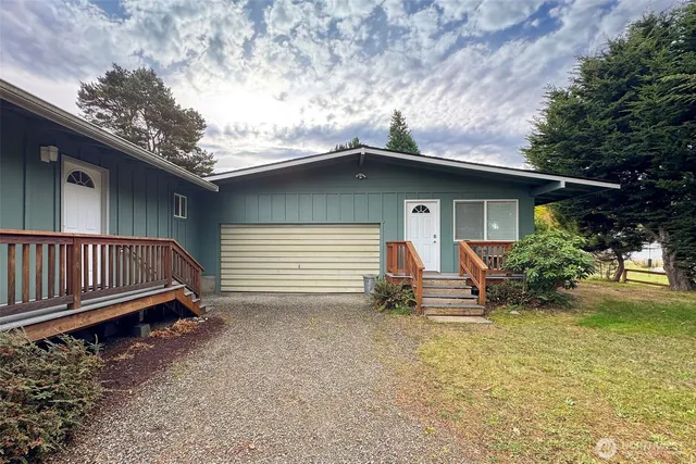$535,000 | 241 Bay View Street, Sequim, WA 98382