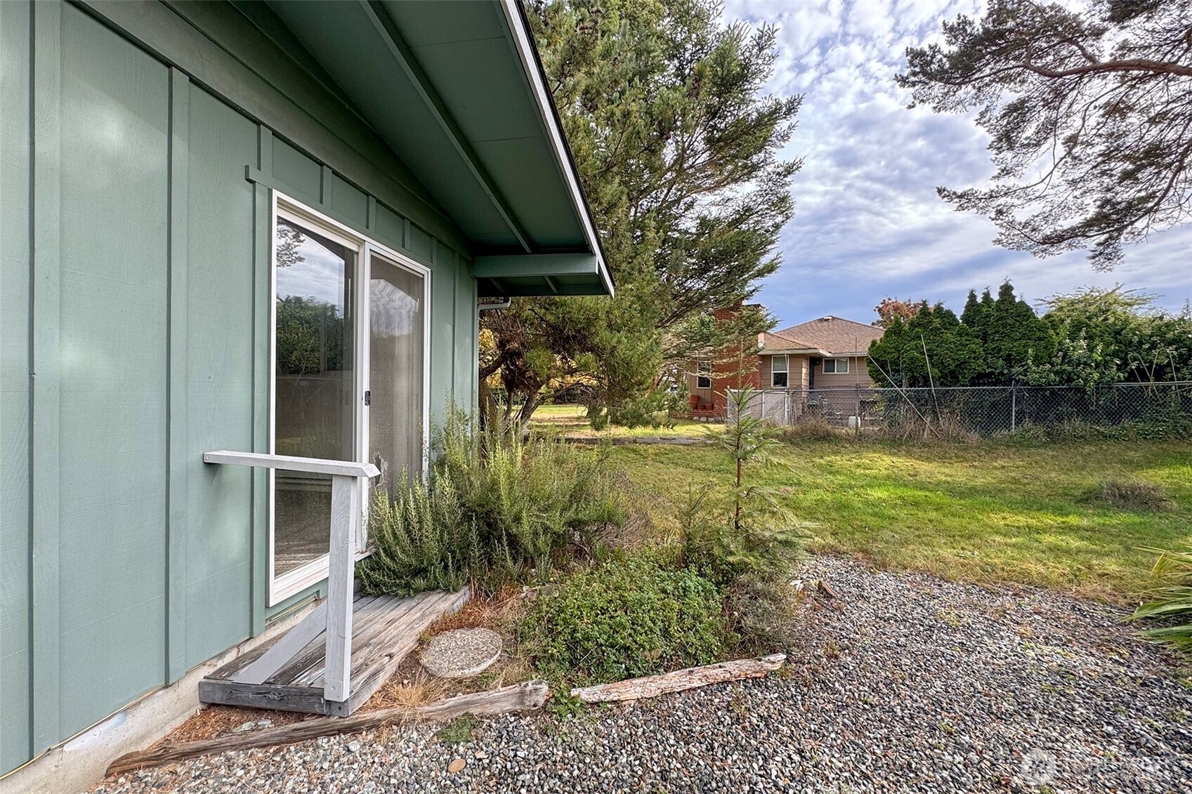241 Bay View Street Sequim, WA 98382 - Photo 28 of 33