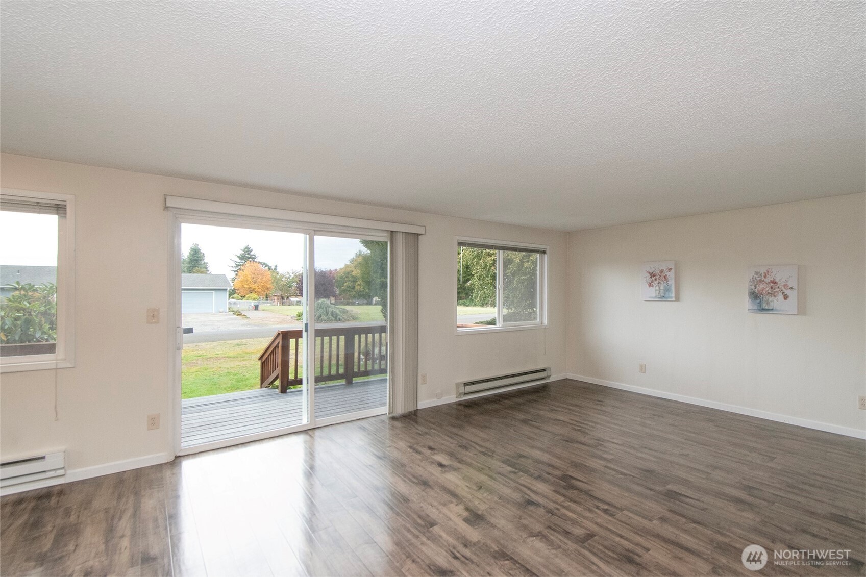 241 Bay View Street Sequim, WA 98382 - Photo 4 of 33