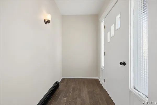 $1,600 | 36 Krakow Street, Buffalo, NY 14206