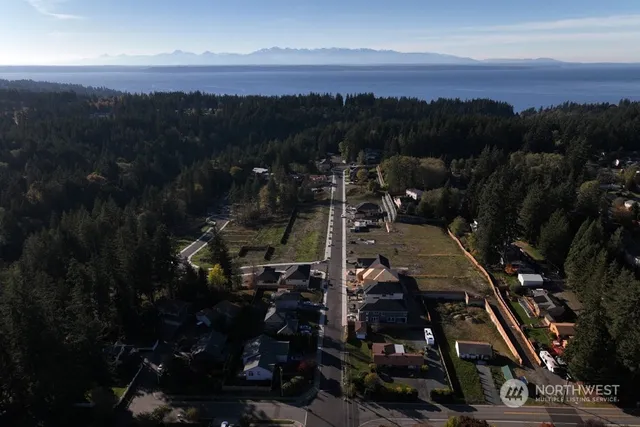 $1,829,995 | 16029 57th Avenue West, Edmonds, WA 98026