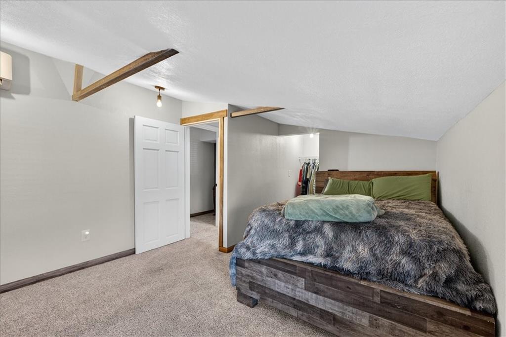105 West 4th Street Creighton, MO 64739 - Photo 23 of 33
