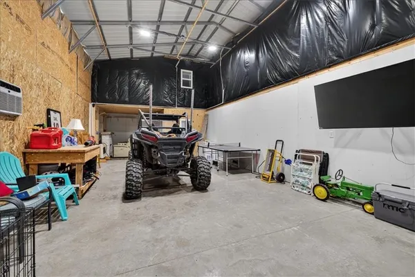 $250,000 | 105 West 4th Street, Creighton, MO 64739