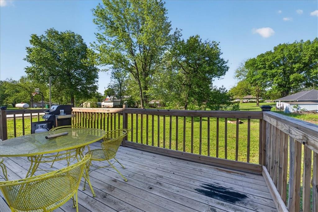 105 West 4th Street Creighton, MO 64739 - Photo 30 of 33