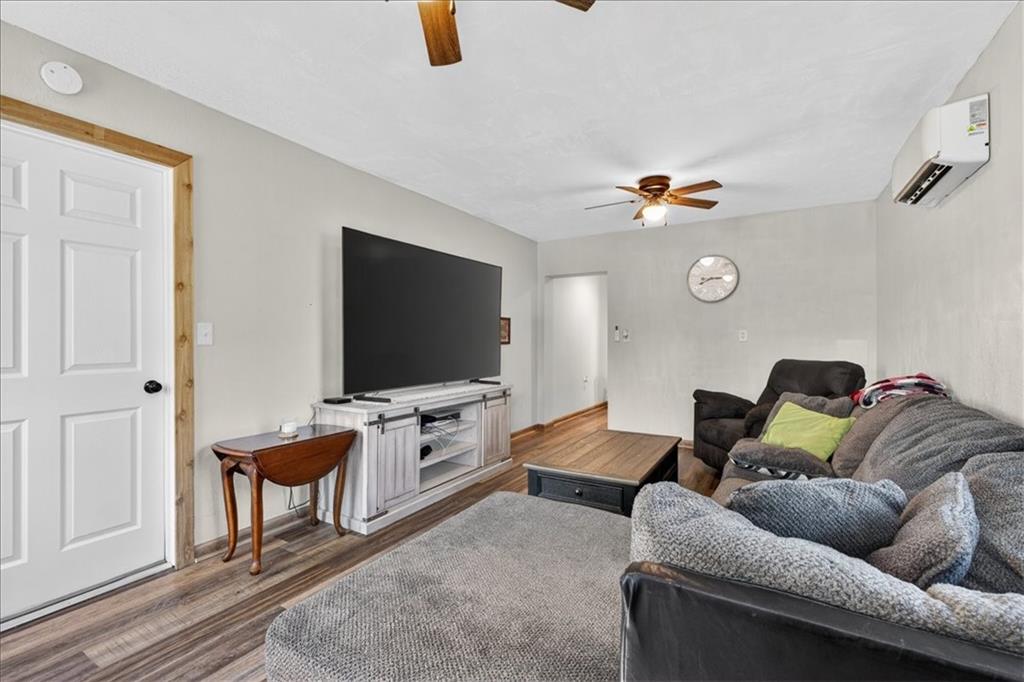 105 West 4th Street Creighton, MO 64739 - Photo 8 of 33