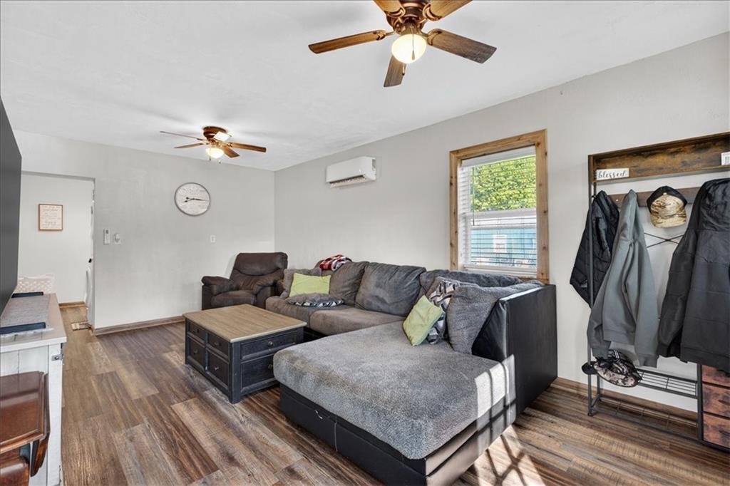 105 West 4th Street Creighton, MO 64739 - Photo 9 of 33