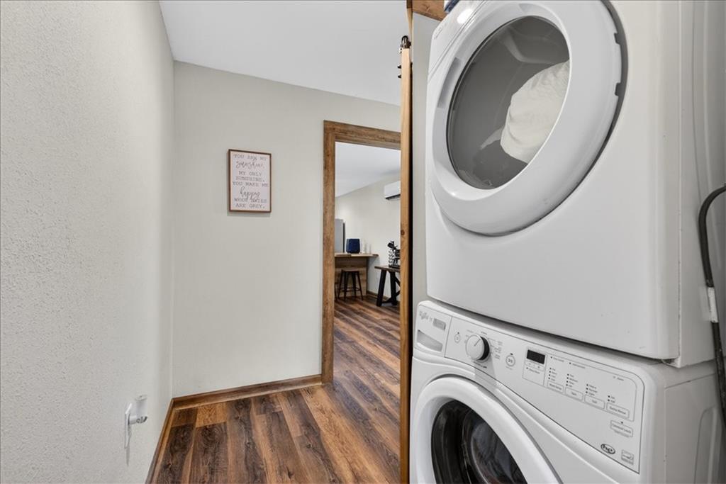 105 West 4th Street Creighton, MO 64739 - Photo 10 of 33