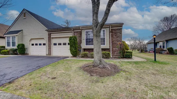 $2,650 | 18 A Thomas Paine Drive, Monroe Township, NJ 08831
