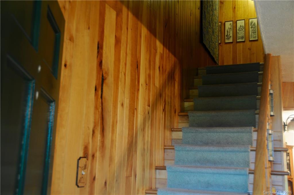 416 River Point Road Canton, NC 28716 - Photo 7 of 16 Gallery Image 7
