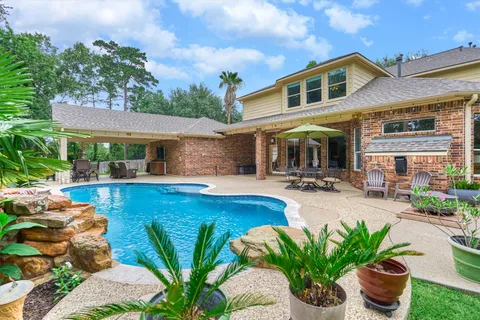 $809,500 | 2500 Eagle Post Drive, Conroe, TX 77304