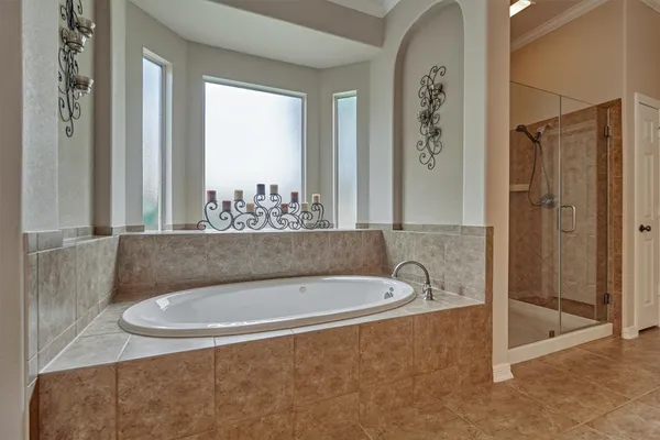 $799,000 | 2500 Eagle Post Drive, Conroe, TX 77304