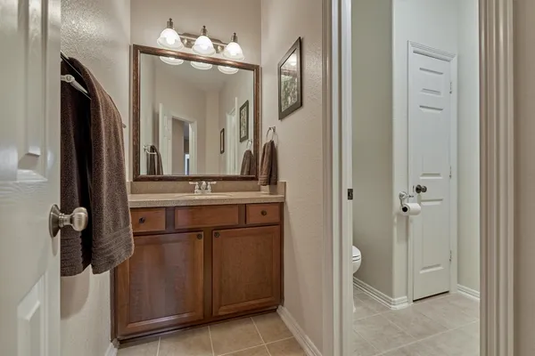 $799,000 | 2500 Eagle Post Drive, Conroe, TX 77304