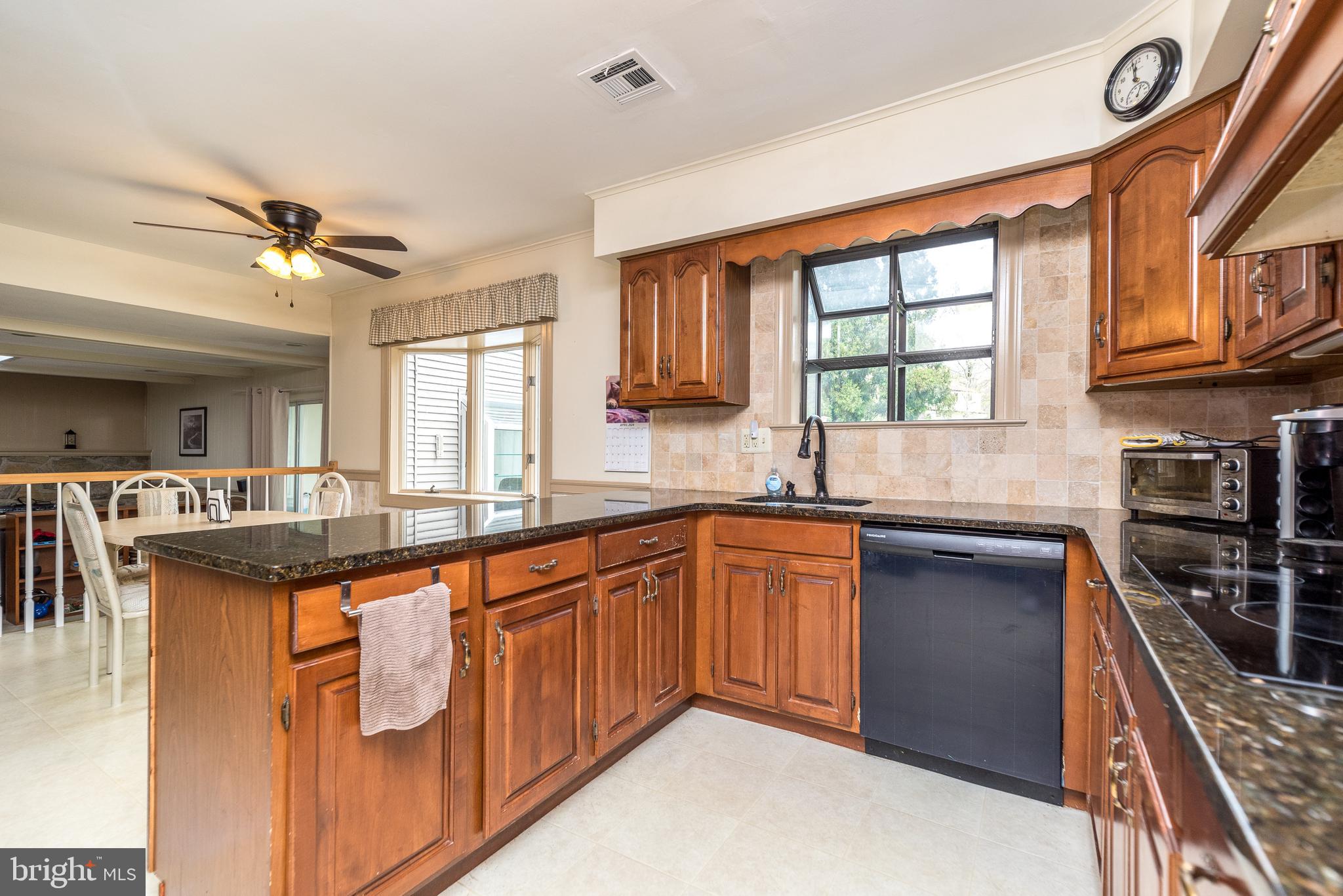 3 Lee Road Norristown, PA 19403 - Photo 13 of 43 Kitchen view
