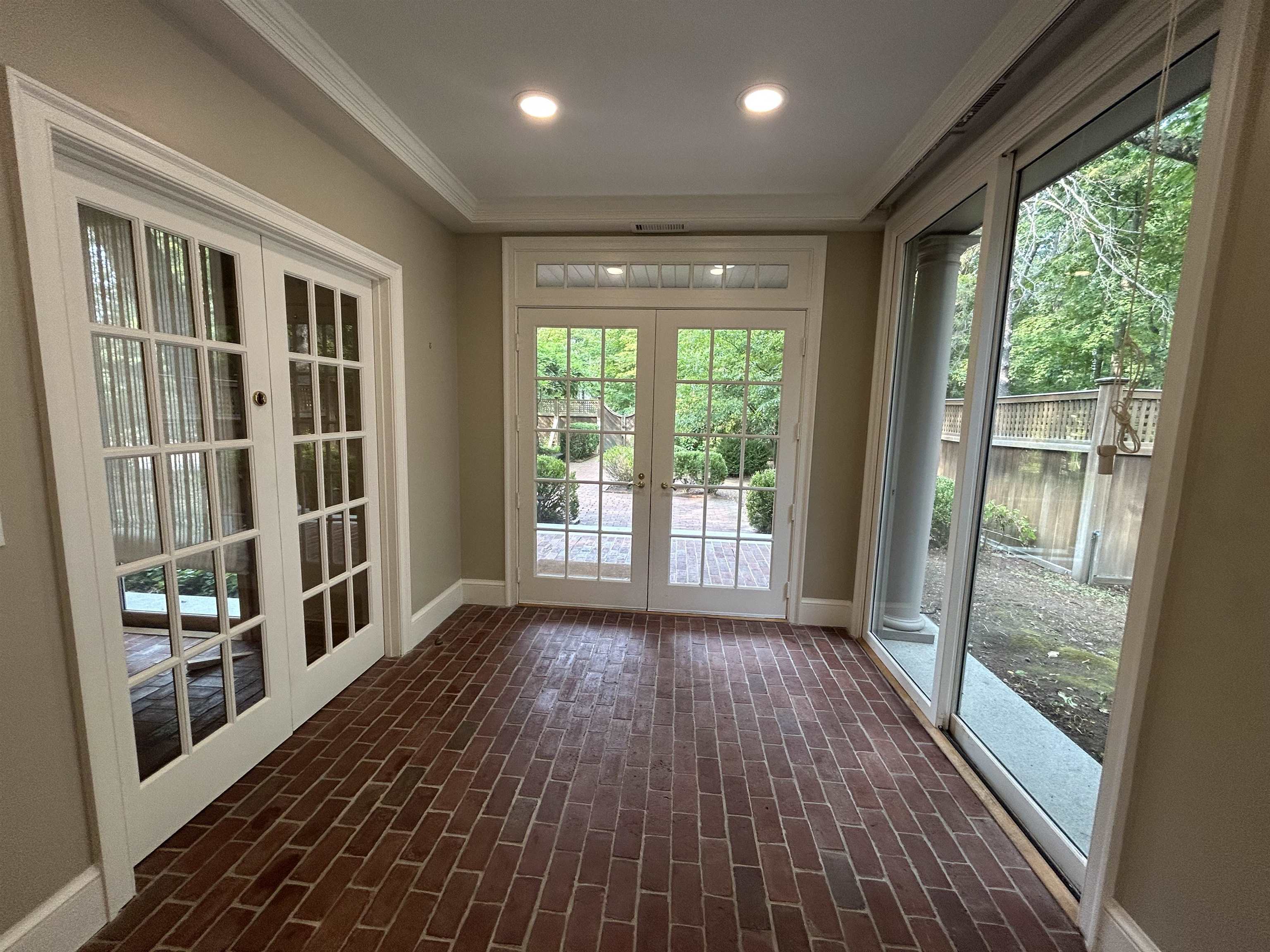 81 Front Street, Unit 6 Exeter, NH 03833 - Photo 2 of 32