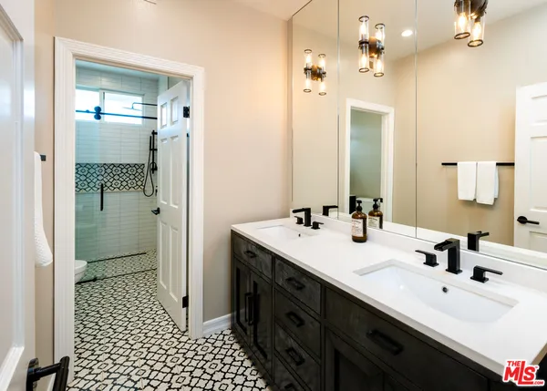 $3,595,000 | 29402 Deerview Court, Agoura Hills, CA 91301