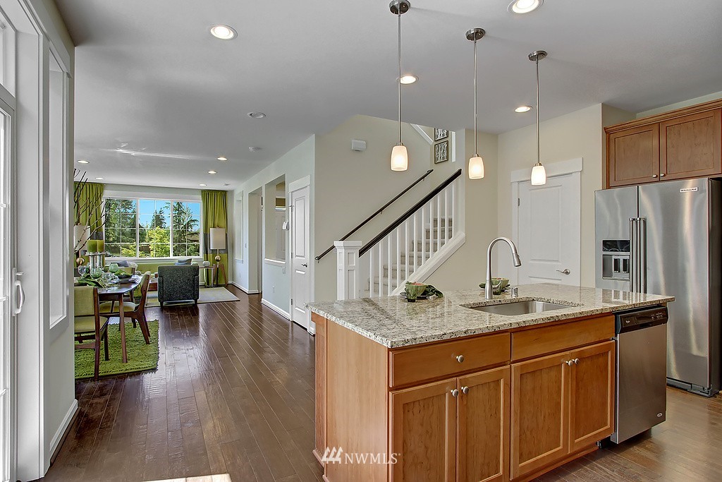 4419 187th Street Southeast Bothell, WA 98012 - Photo 5 of 25 Gallery Image 5