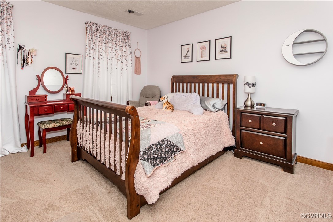 616 Rebel Ridge Road Colonial Heights, VA 23834 - Photo 29 of 38 For measurements, see "Bedroom 4"
