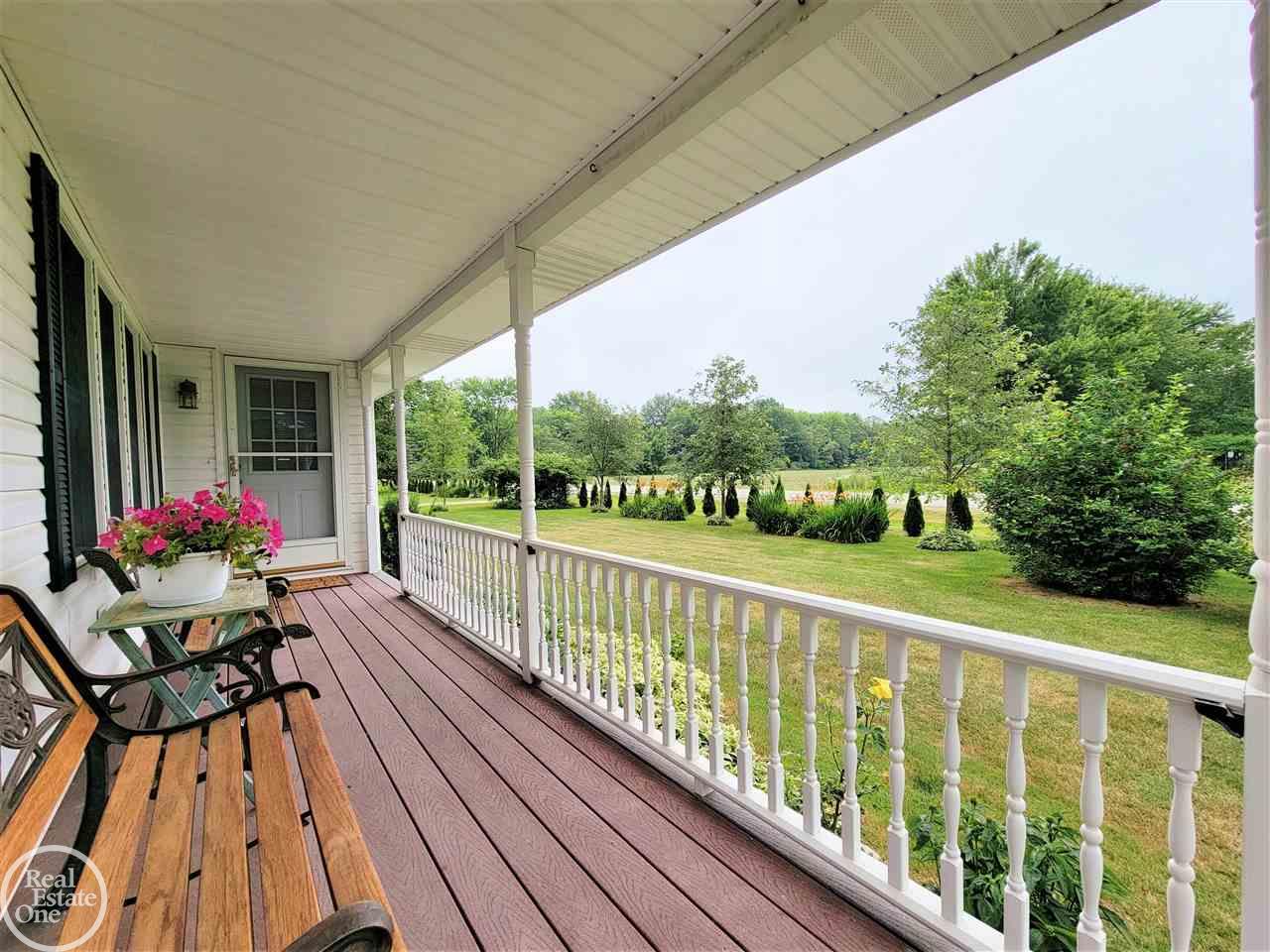 2594 Palms Road Columbus, MI 48063 - Photo 9 of 53