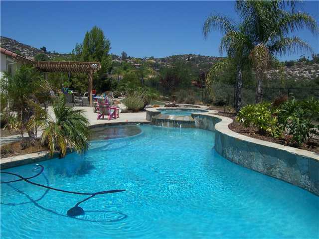 17235 Rising Dale Way Ramona, CA 92065 - Photo 17 of 20 Gallery Image 17