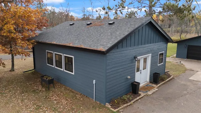 $769,900 | 36318 Lakeland Road, Sturgeon Lake, MN 55783